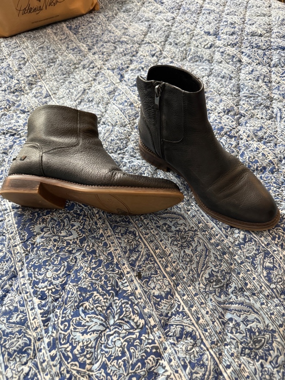 Franco Sarto Women’s Black Leather Chukka Boots with Side Zip